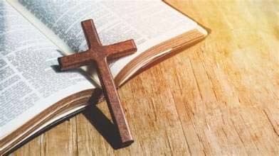 Croix et bible